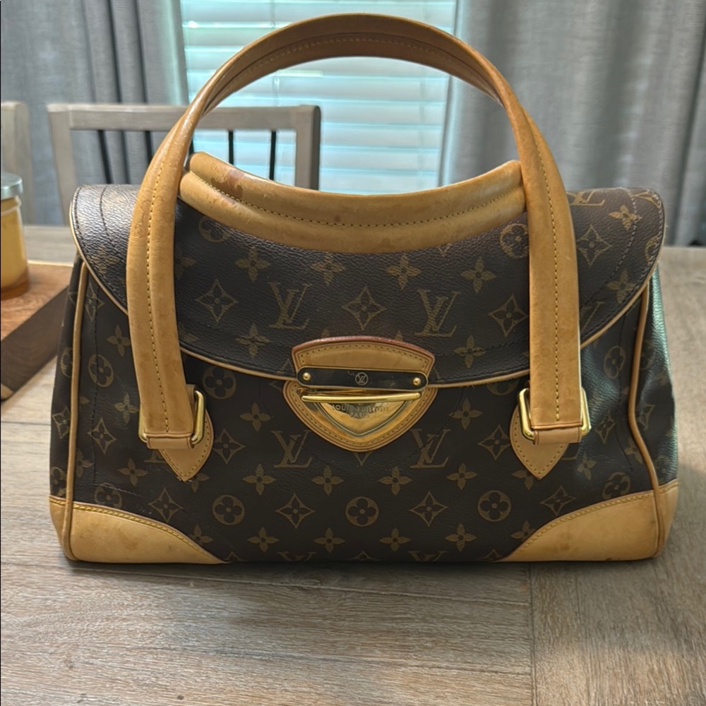 Louis Vuitton Monogram Canvas with Tan Leather